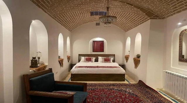 اتاق دو تخته دبل اقامتگاه سنتی نبوی قزوین